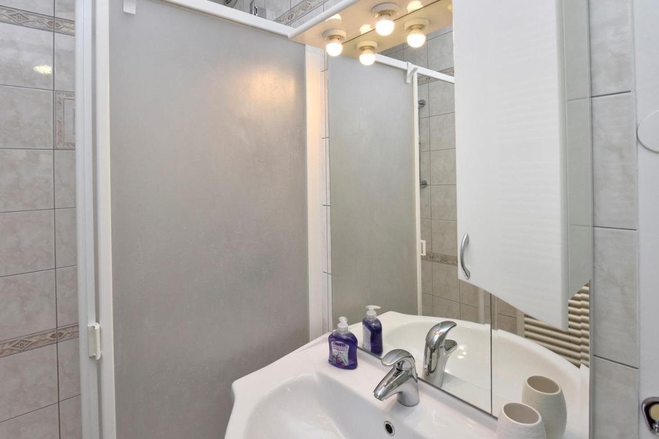 Apartments Lavizatic โปเรช ภายนอก รูปภาพ