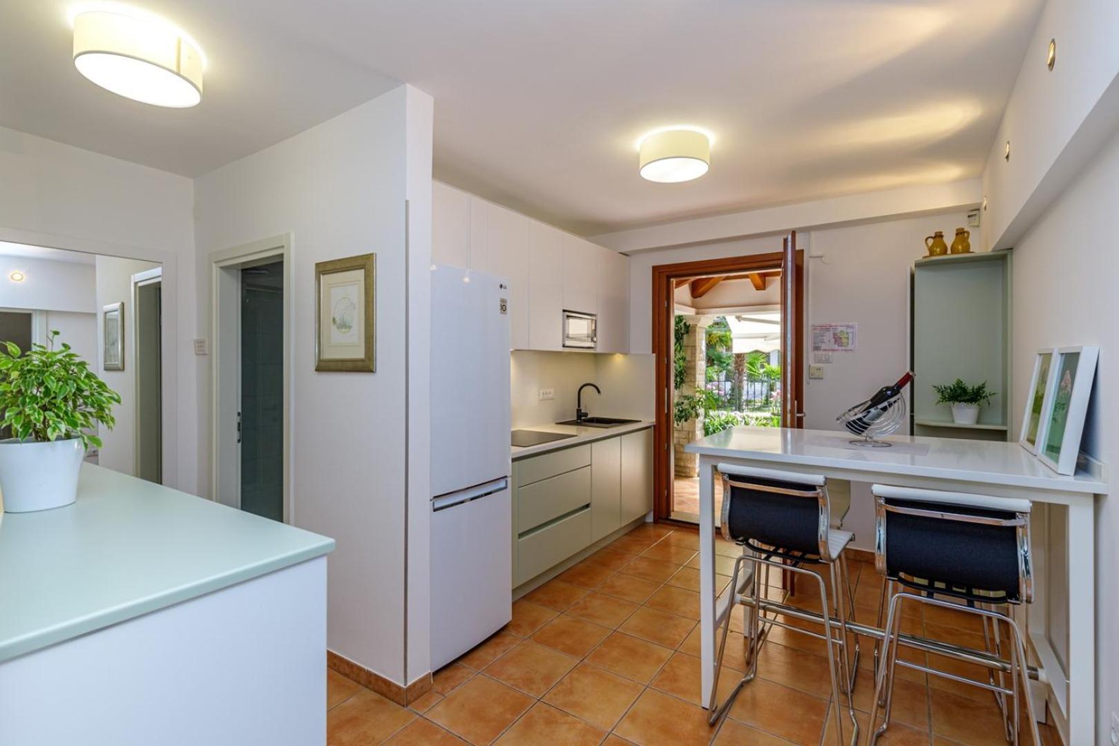 Apartments Lavizatic โปเรช ห้อง รูปภาพ
